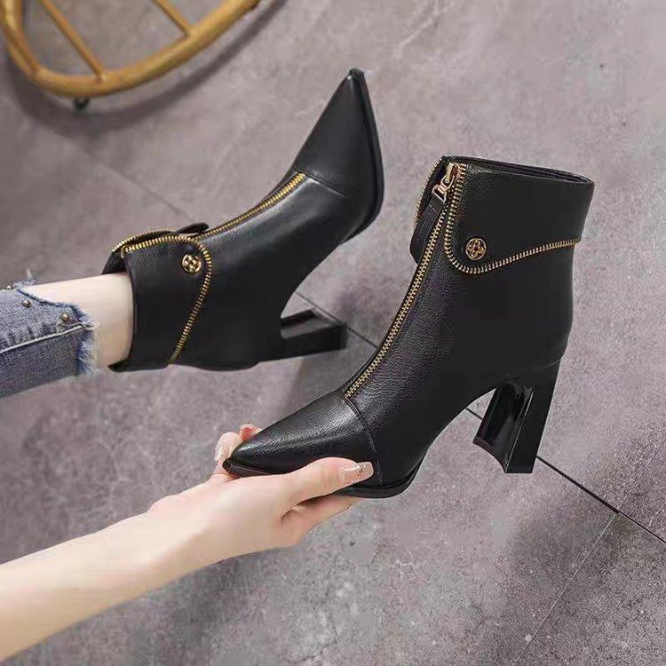 

Грубый каблук острый носок кофейные тонкие ботильоны осенний дизайн нишевые высокие каблуки маленькие короткие ботинки 40