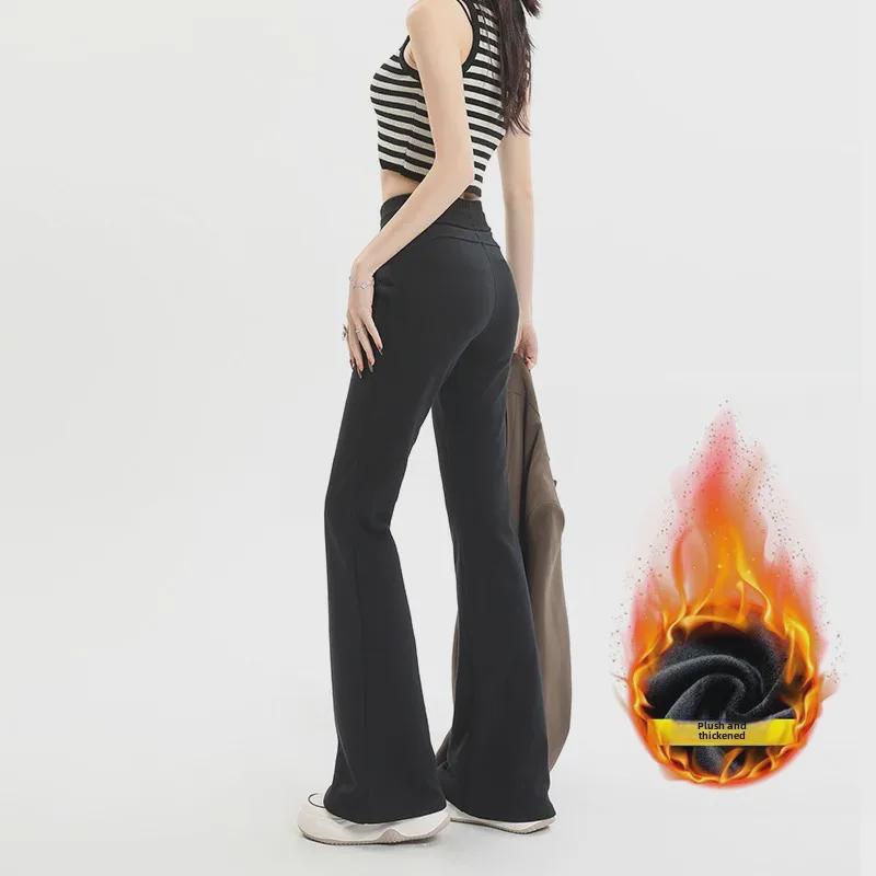 High-Waist Velvet Flare Pants for Women – Autumn & Winter Hip-Lifting Style.