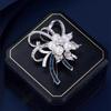 Flower crown pearl brooch high-end women's exquisite flower brooch design sense luxury pin elegant suit accessories