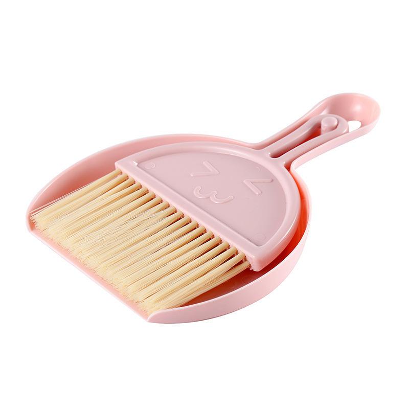 

Keyboard Brush Mini with Dustpan Pet Smiley Desktop Cleaning Broom розовый