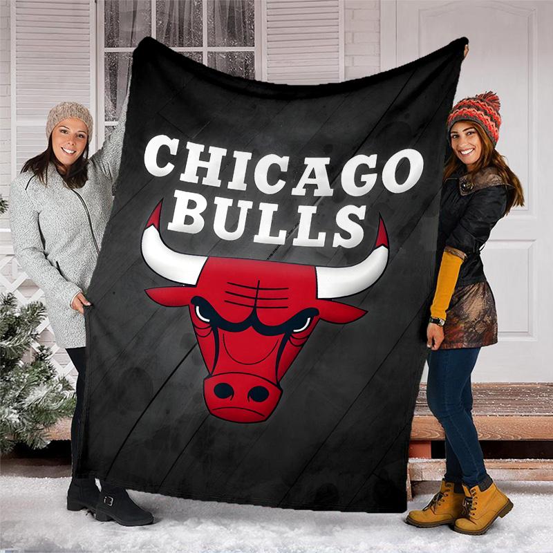 1 szt. Koc tematyczny Chicago Bulls - Nadruk cyfrowy, Poliester, Przytulny na wszystkie pory roku, Idealny na zewnątrz i w podróży