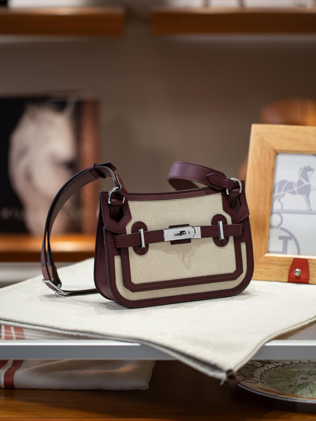 

Декоративная сумка-тоут из одинарной кожи Cartier Jypsiere Lock из коровьей кожи будет выпущена сумка-кроссбоди из одинарной кожи Swift 23cm вино красного