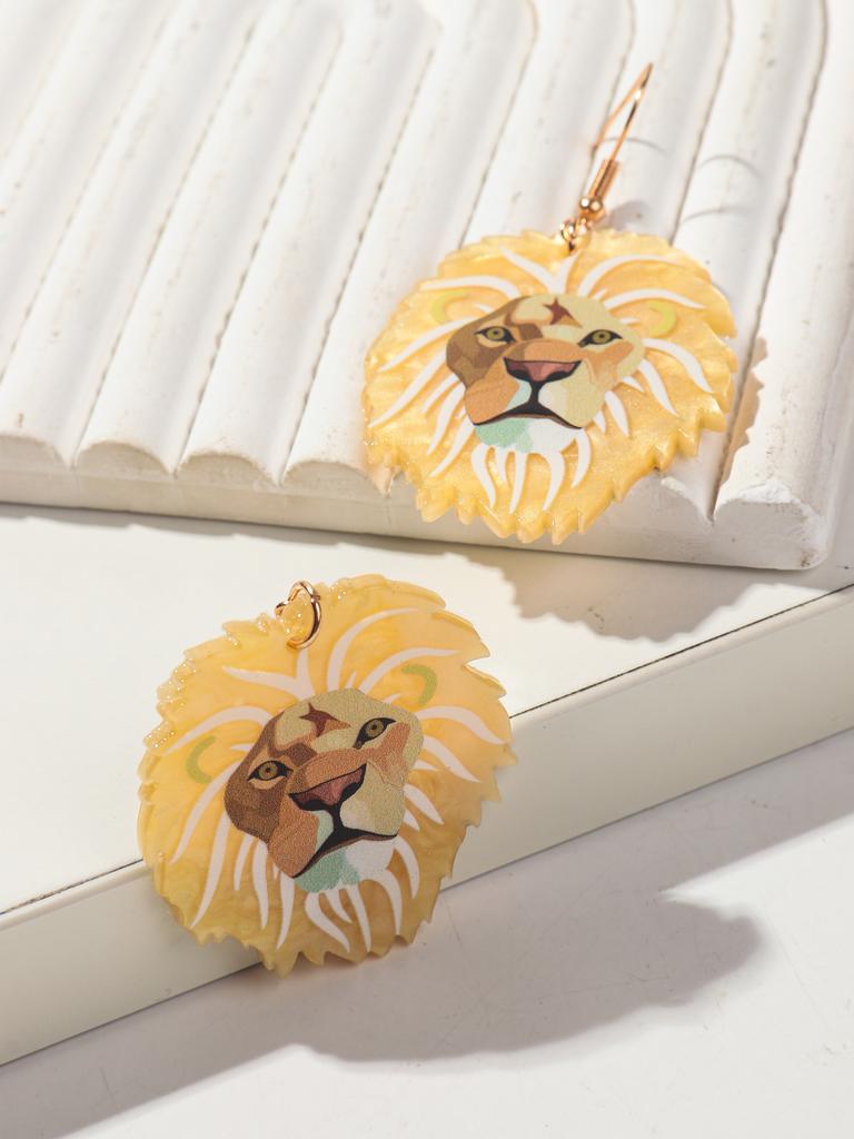 New Cartoon Lion Acrylic Print Drop Earrings for Women Funny Leo Animal Hanging Earring Fashion Party Jewelry Gifts