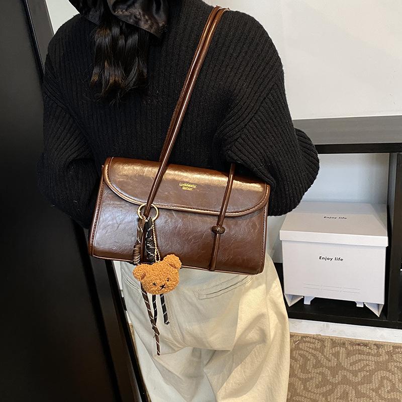 Wholesale popular fashion retro style Maillard armpit envelope bag high sense niche versatile foreign style shoulder bag women