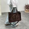 Large Capacity Casual Tote Bags Leopard Print Handbag Women's Crossbody Shoulder Bag Suitable for Daily Use And Outings Travel