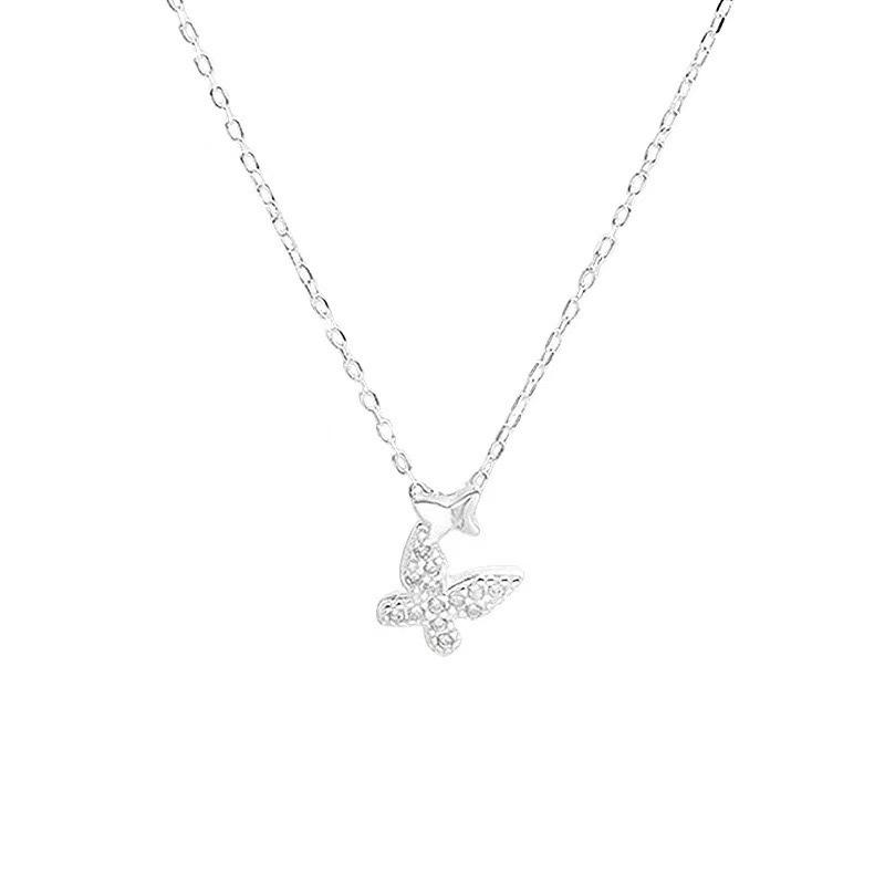 

Блестящее ожерелье с двойной бабочкой и бриллиантами, женское, легкая роскошь, нишевое, универсальное, с высоким чувством стиля, изысканная циркониевая цепочка для ключицы в китайском стиле, ювелирное изделие, тренд