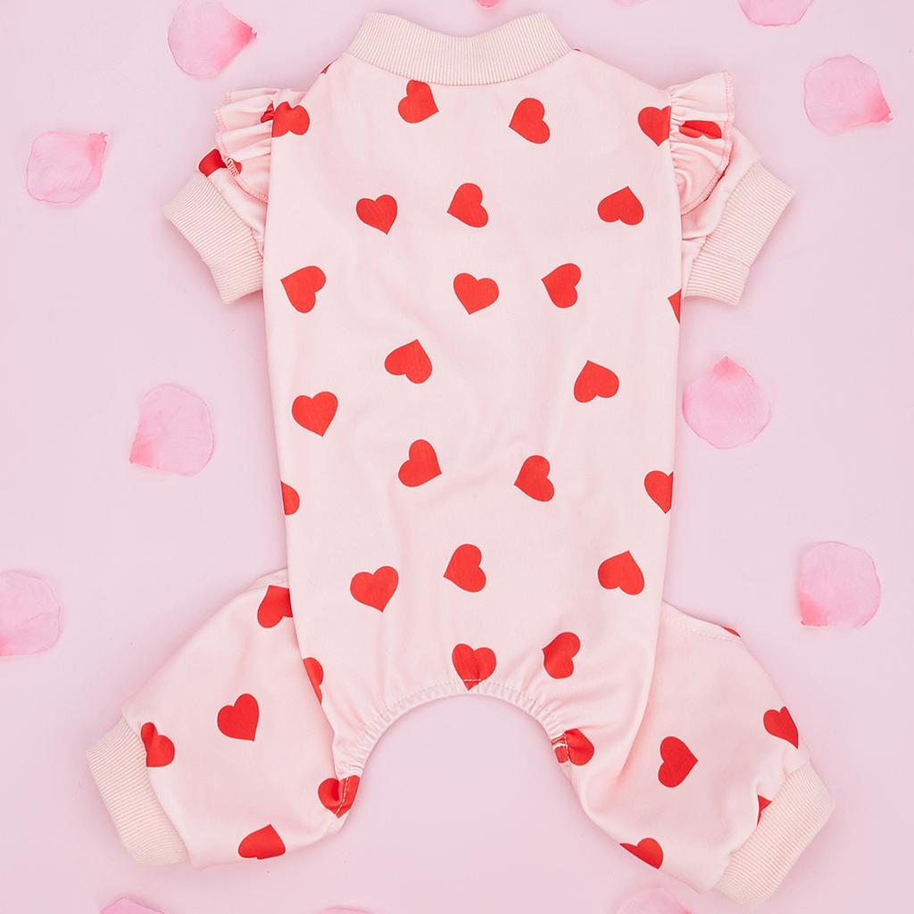 Rosa Herzen Kleine Hunde Pyjamas Rüschenärmel Valentinstag Dehnbarer Welpen PJ Weicher Einteiler Katzenkleidung Jumpsuit für den täglichen Gebrauch