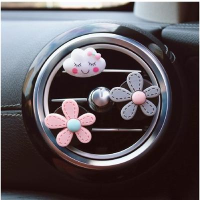 Car Ornament Daisy Flower Perfume Clip Air Freshener Automobiles Outlet Vents Fragrant Diffuser Auto Decoration Accessories