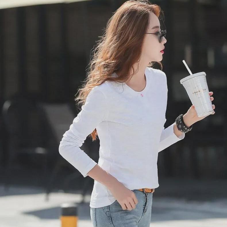 Korean Long-Sleeve T-Shirts for Women: Slimming Solid Color Layering Tops, Youthful Style