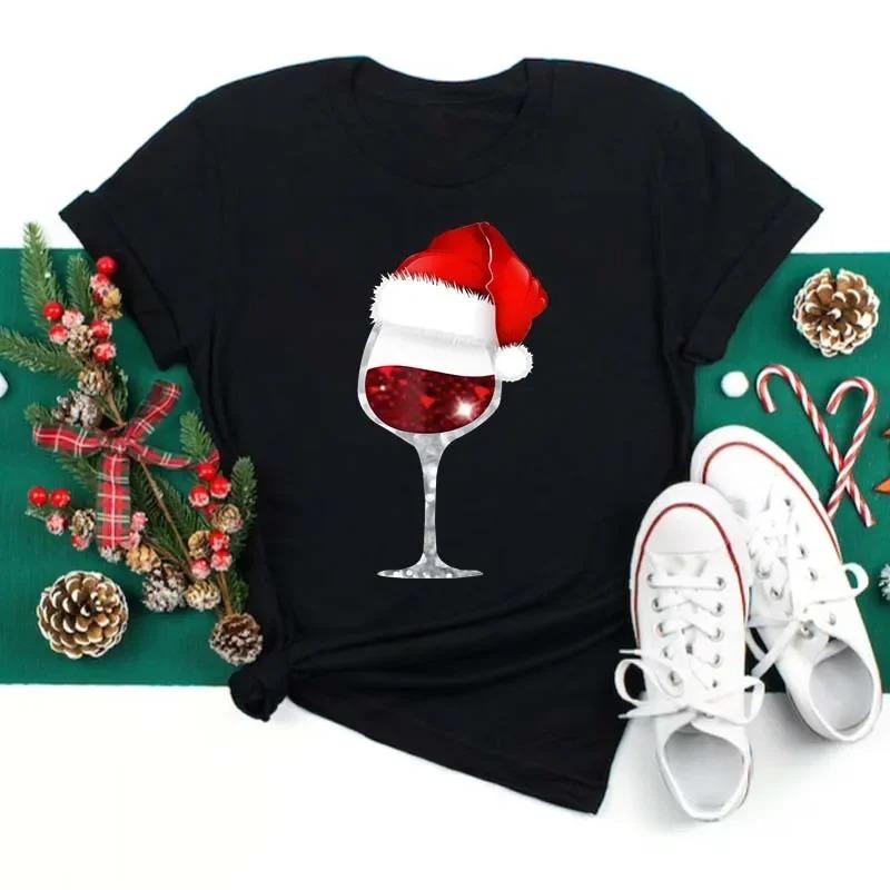 T-shirt Graphique Mignon de Noël Avec des Éléments Amusants de Verre à Vin, Bonhomme de Neige, Chapeau de Père Noël Designs T-shirt Décontracté Élégant à Manches Courtes