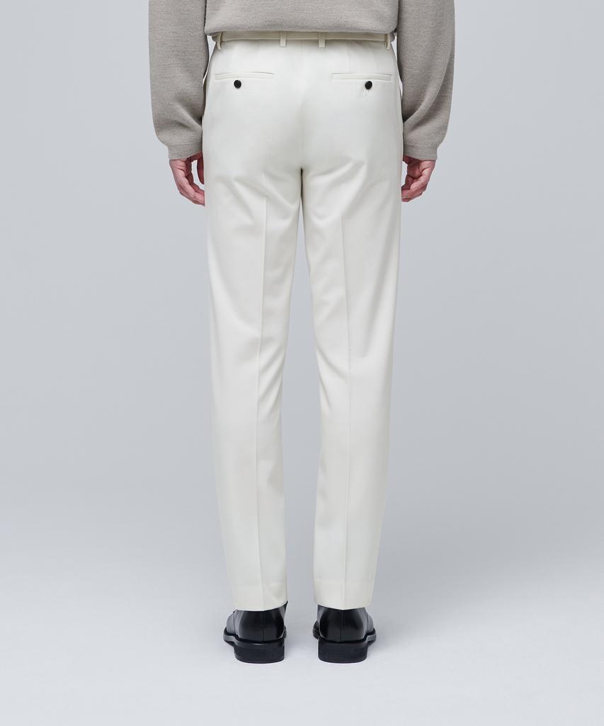 MUSINSA STANDARD Heavyweight Fleece-Lined Tapered Hidden Elastic Waist Length Slacks [Cream]