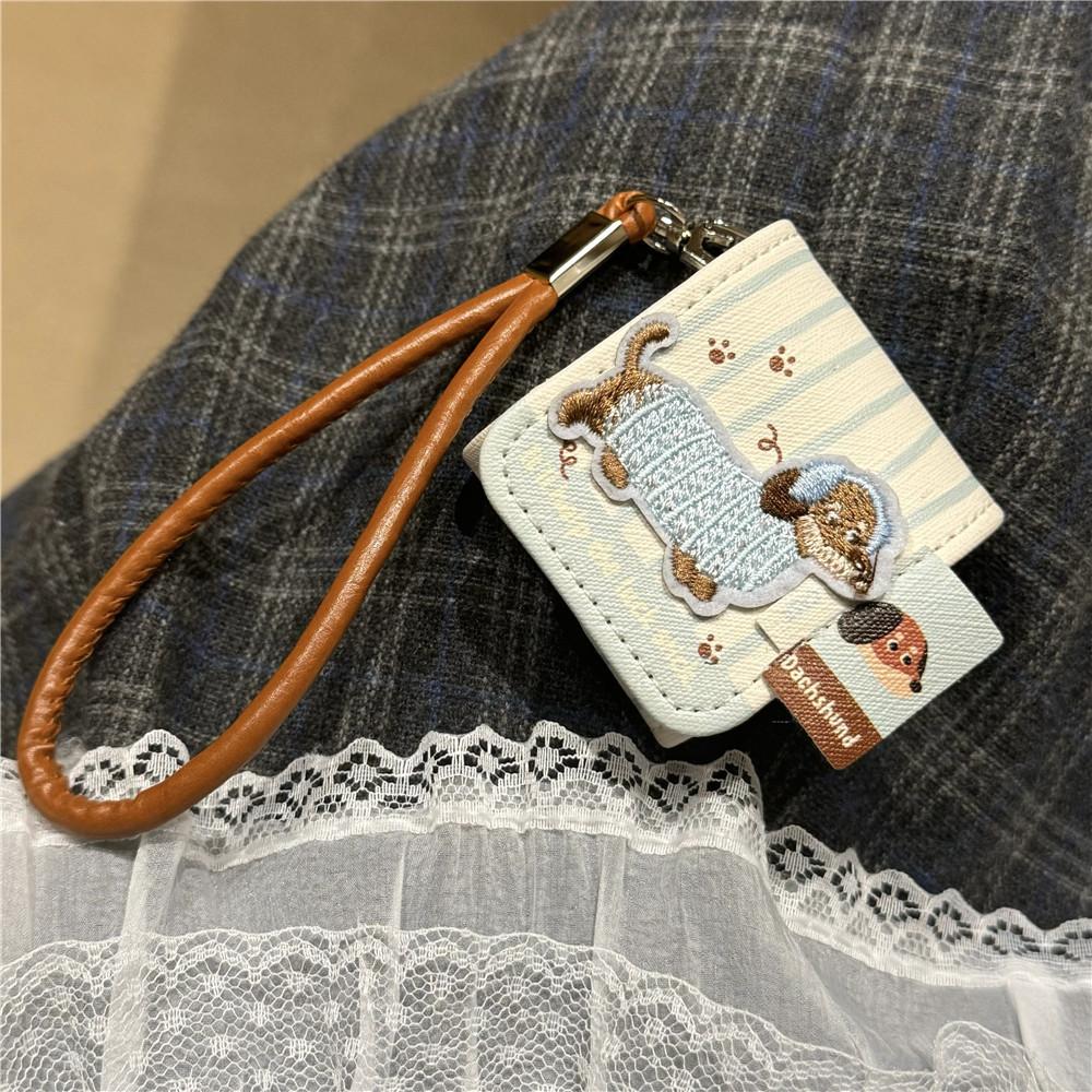 Autumn and Winter Striped Embroidered Dachshund AirPods Pro1 Protective Cover New 1st Generation Earphone Cover Portable 1/1st Generation
