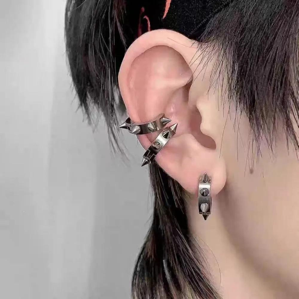 Punk Personality Sliver Color Rivet Spike Hoop Earrings for Women Men Hip-hop Street Ear Bone Clip Stainless Steel Jewelry Gifts