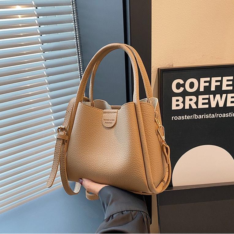 Fashion Soft Leather Handbag with Textured Surface Detachable Strap Gold Hardware Crossbody Bag Versatile Bucket Shoulder Purse