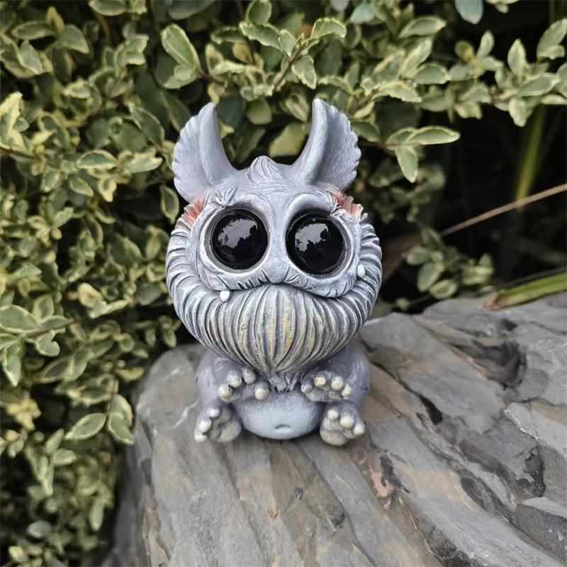 Alien Elf Statue Resin Cartoon Alien Elf Figurine Desktop Ornament Fantasy Creature Sculpture Home, Garden & Halloween Decor