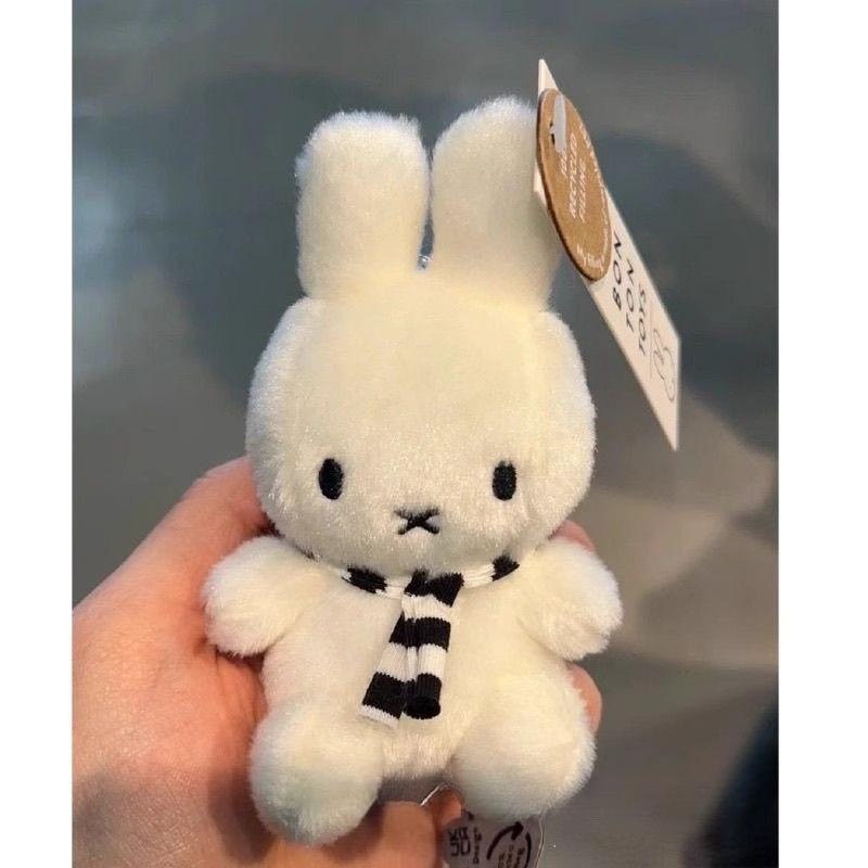 

Miffy Doll Pendant High Color Value Cartoon Doll Rabbit Model Creative Cute Men and Women Student Schoolbag Keychain Decoration