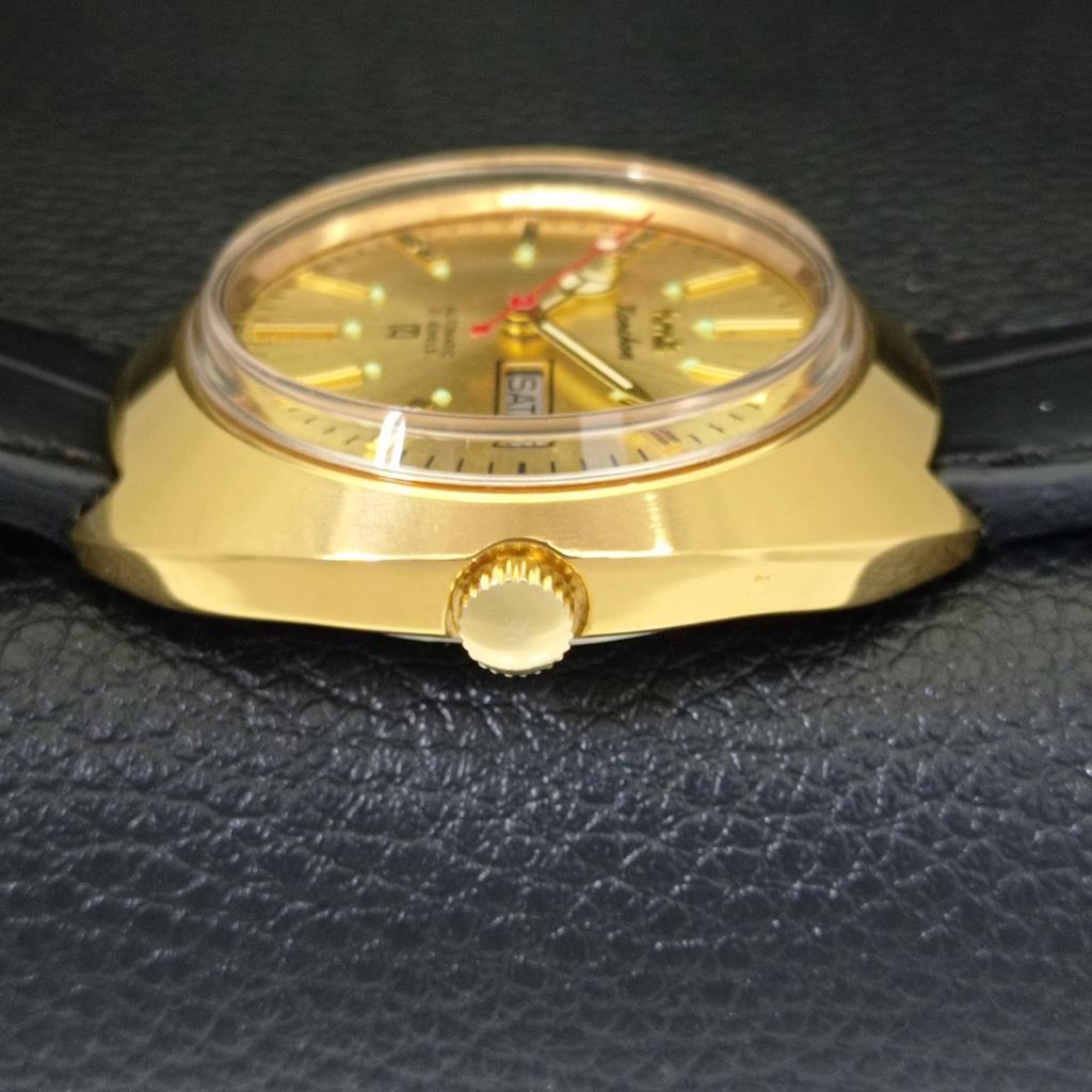VINTAGE HMT KANCHAN 6501 AUTOMATIC INDIAN MENS GOLDEN COLOR DIAL WATCH A441013-4 HT-a441013