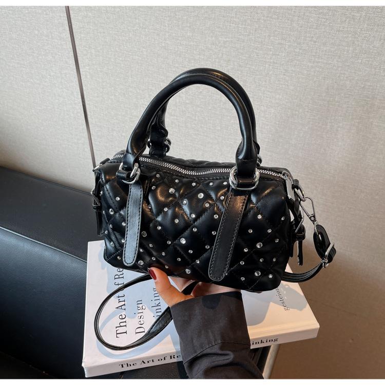 Summer New Diamond Fashion Commuter Bag Women's High-value Messenger Bucket Bag