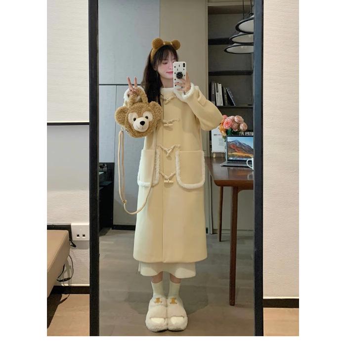 Women's Korean Pink Lambswool Tweed Coat: Winter 2025, Horn Button, Loose Fit