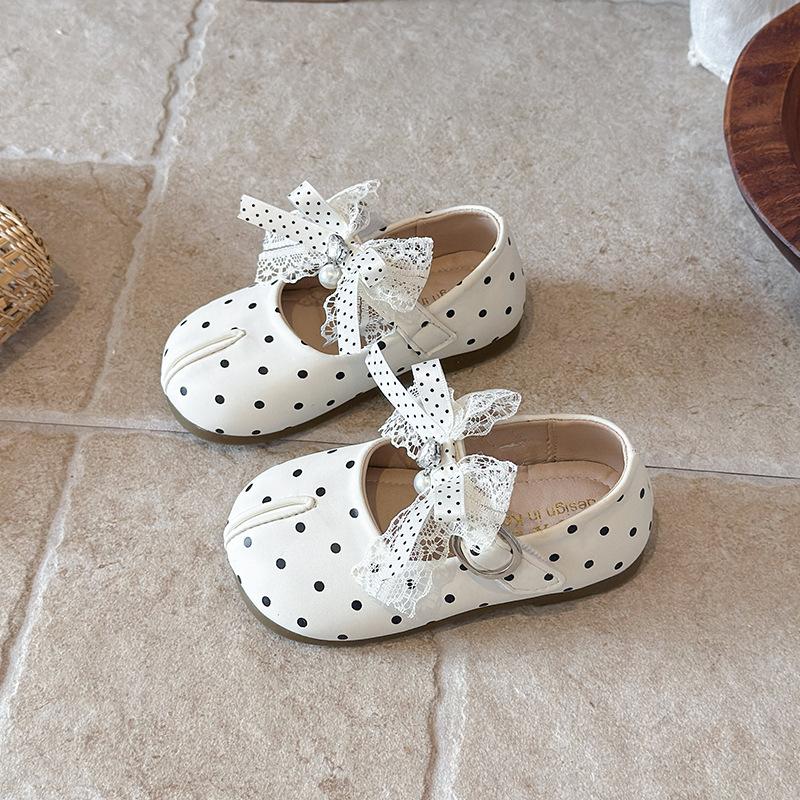 Girls' leather shoes, princess style, spring/autumn collection, with a bow and soft sole, Korean-style versatile flats, suitable for performances