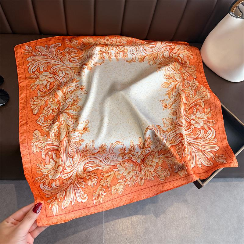 

Baroque Floral Print Square Scarf Soft Satin Silk Bandana for Women Beach Vacation Neck Hair Headband Bag Wrist Wrap Accessory 70X70CM