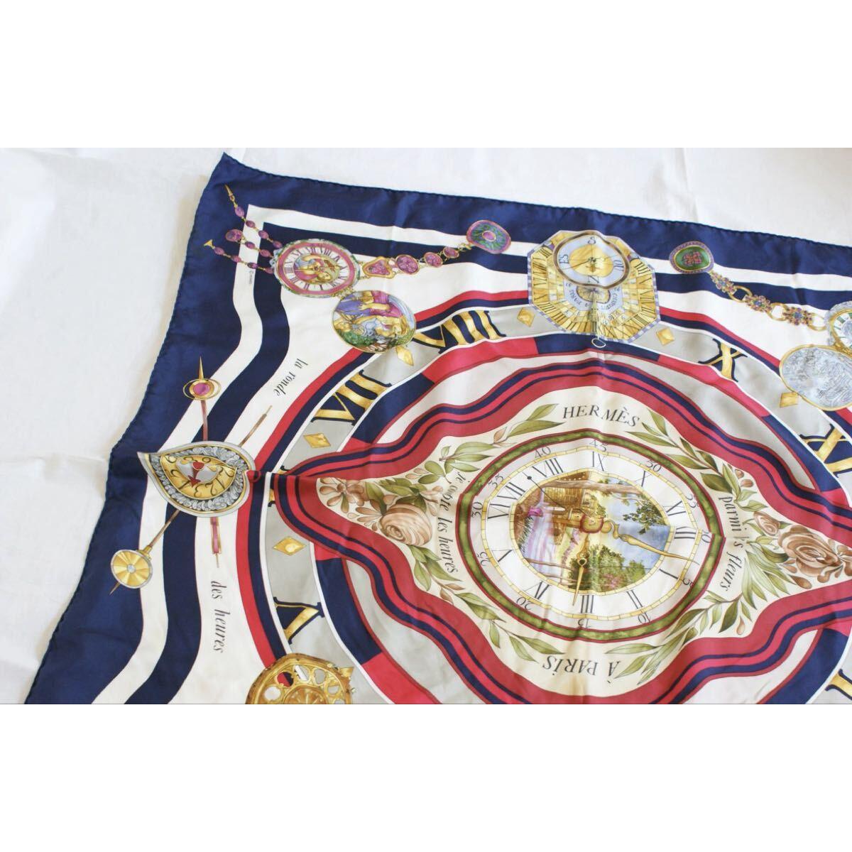 Used Special price [Special price] HERMES Time spent among flowers Watch boyfriend 90 Silk scarf / Vintage fashion