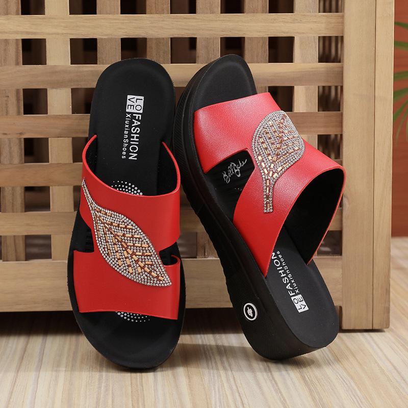 2025 Women's Wedge Sandals: High-End, Non-Slip Soft Sole for Middle-Aged & Elderly