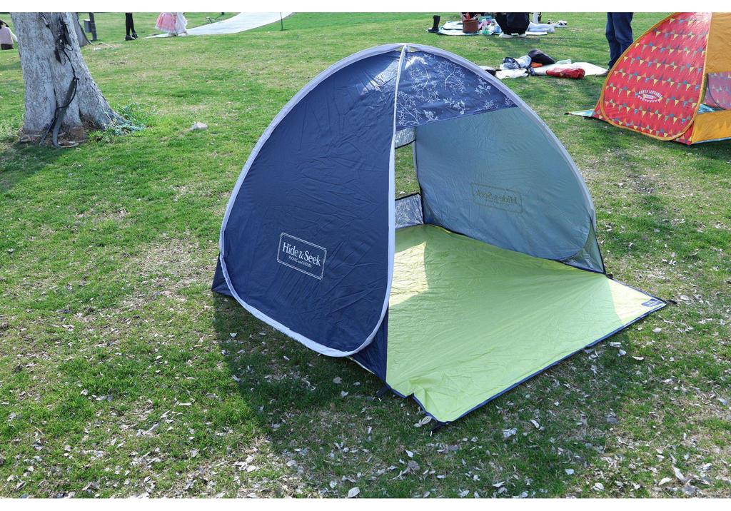 Quick-Open UV Protection Picnic Tent: Portable Sunshade for Outdoor Beach and Park