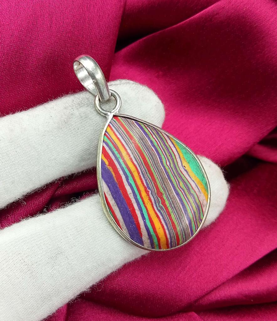 Rainbow Calsilica Gemstone 925 Sterling sølvbelagt rammeanheng DEP-336