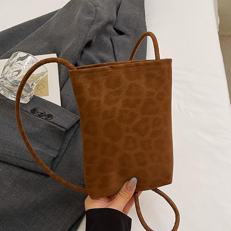 Mobile Phone Bag, Fashionable Crossbody Bag, Stylish and Versatile Single-shoulder Bag for Women