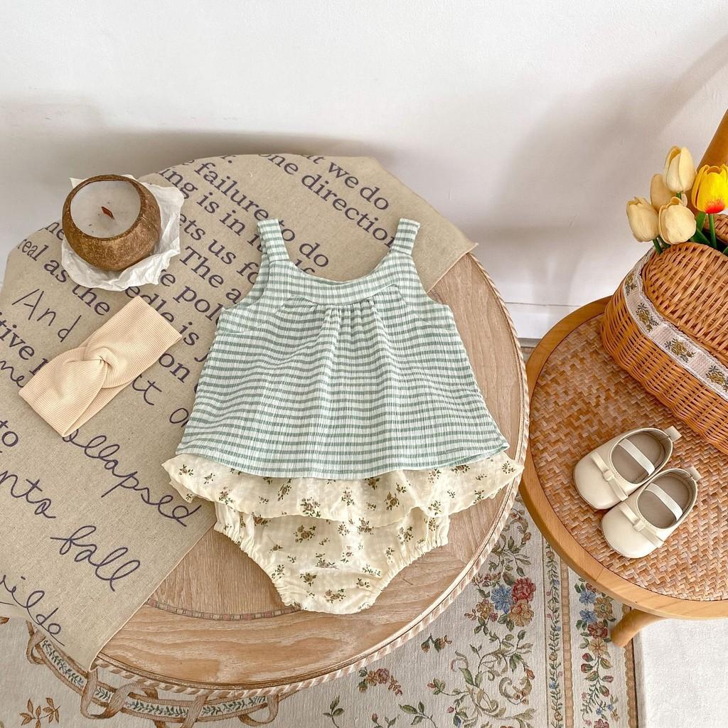 New 2024 Summer Baby Girl Cute Fresh Checkered Tank Top And Floral Skirt Shorts Set