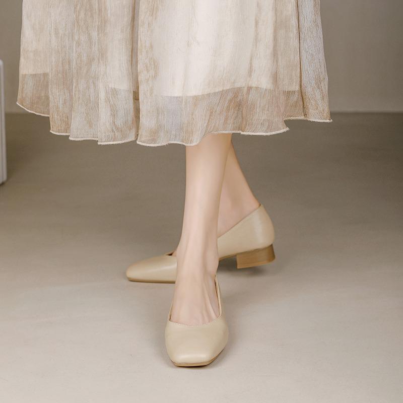 Nude leather shoes women's thick heel new middle heel women's shoes summer soft leather not tired feet single shoes