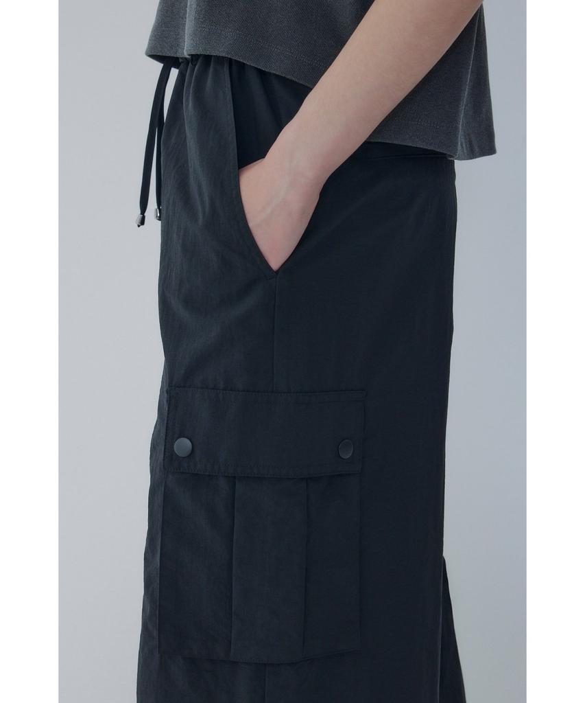 Bobeu String Detail Nylon Cargo Pants_Black 7156230010