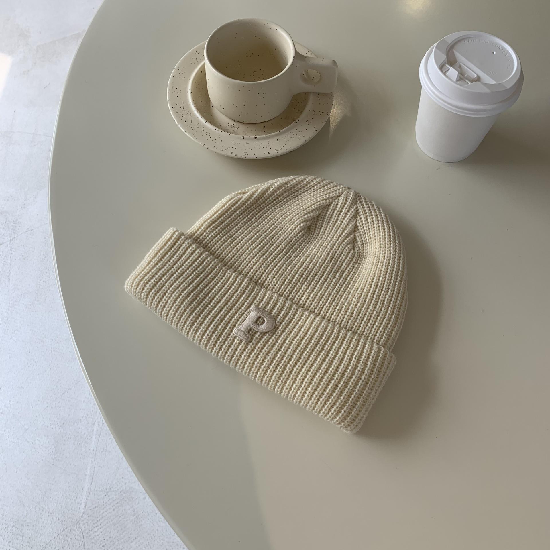 

All-match Letter Knitted Wool Hat for Women Korean Style FallSeason and ColdSeason Warm Style Bag Head Hat Strong M（56-58cm）