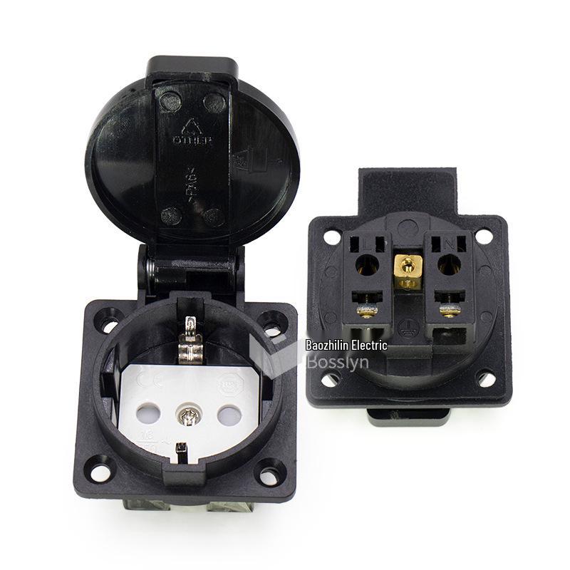 IP44 Waterproof German-Style European Socket with Cover for Laboratory Use