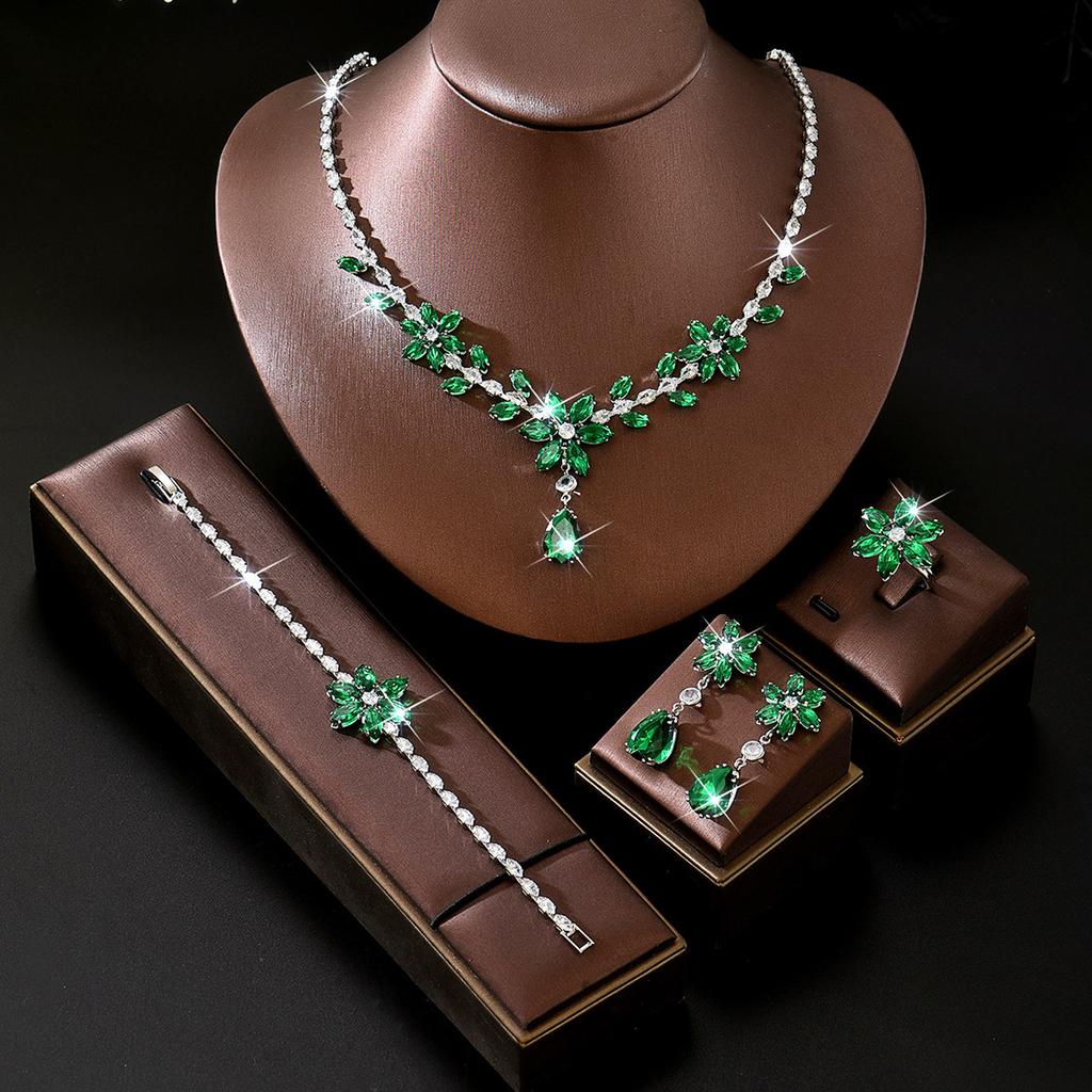 Necklace Set, European and American Fashion Trend Zircon Earrings Ins Emerald Flower Temperament Jewelry Necklace Female 2026