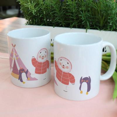 Cf913-Designmugg 2-pack-Björnens och Pingvinens Spännande Resa