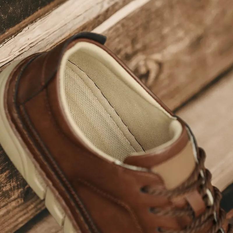 Men Leather Casual Shoes Soft Sole Walking Shoes Luxury Brand Lace-Up Lightweight Walking Shoes Outdoor Mens Sneakers