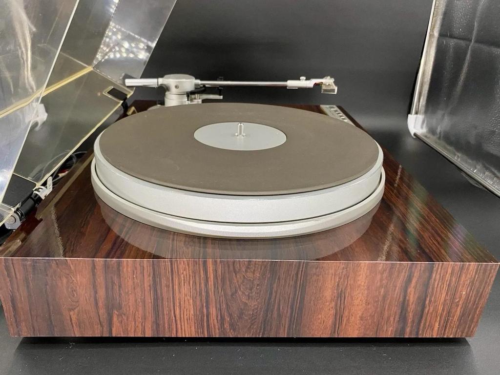 SANSUI XR-Q5 Turntable Record Player