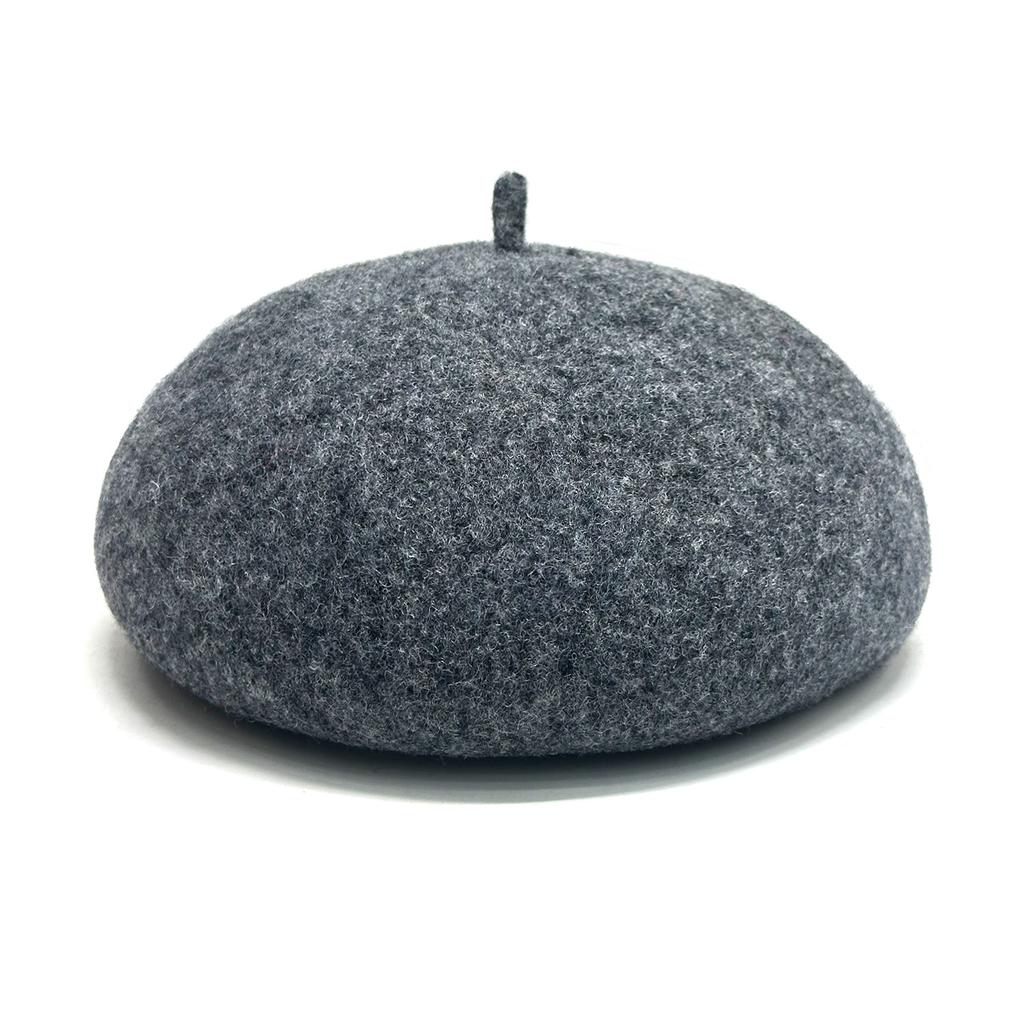 Women's Vintage Artist Beret: Warm Wool Hat for Fall and Winter