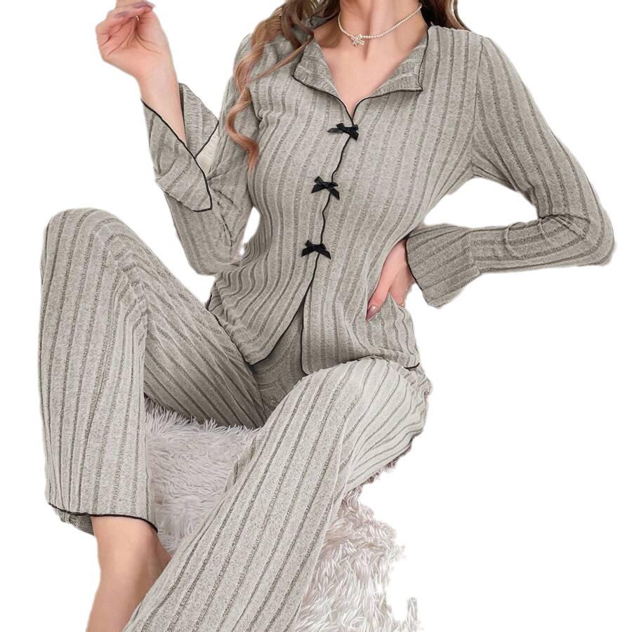 Modischer grenzüberschreitender Damen-Zweiteiler-Pyjama – Reverskragen, Schleifendetail, lange Ärmel und Hose, geeignet für zu Hause oder Ausflüge.
