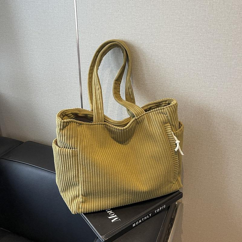 Today's popular retro corduroy shoulder bag fashionable large-capacity student class bag women's simple solid color tote bag