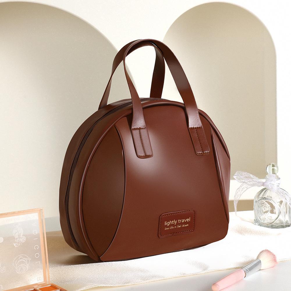 Вместительная многофункциональная дорожная косметичка — портативная и стильная shell бордовый