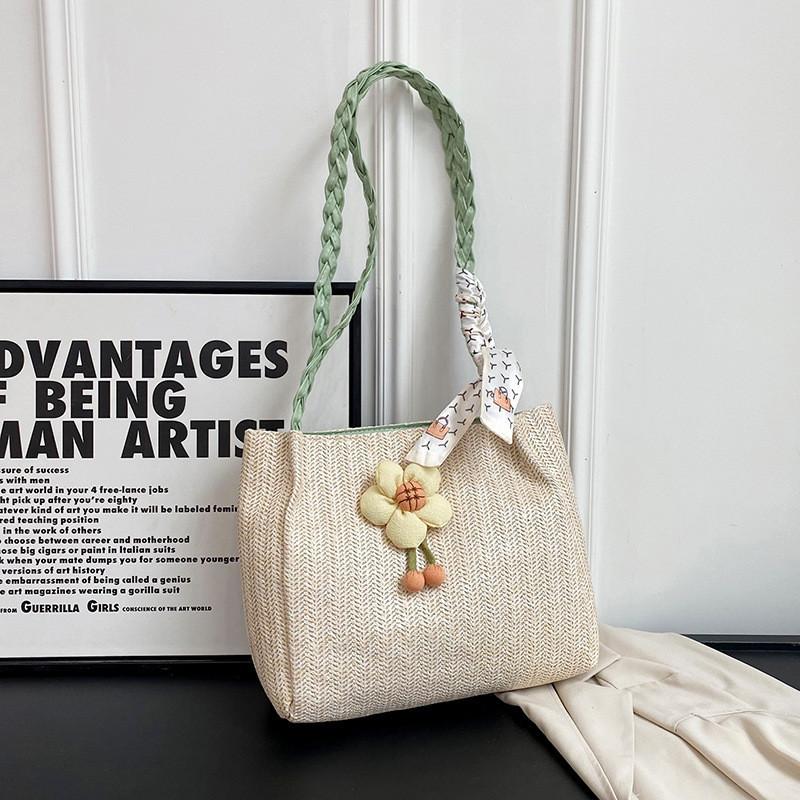 

Retro Chic Single Shoulder Bag With Zipper Closure For Women In Street Style зелений