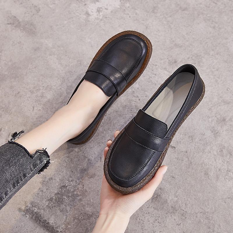 Women Leather Loafers Flat Bottom Casual Shoes Comfortable Slip On Shoes White Shoes Spring Autumn Soft Sole Walking Shoes