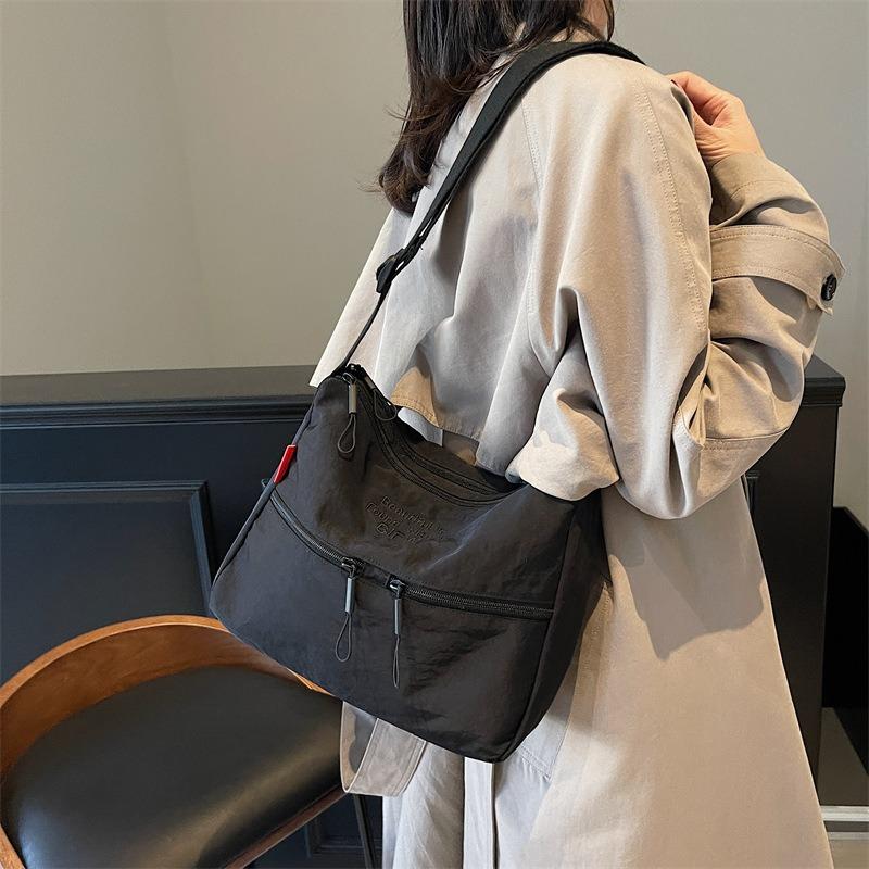 Simple Bag Women's New Casual Oxford Cloth Small Square Bag Fashionable Versatile Solid Color Commuter Shoulder Bag