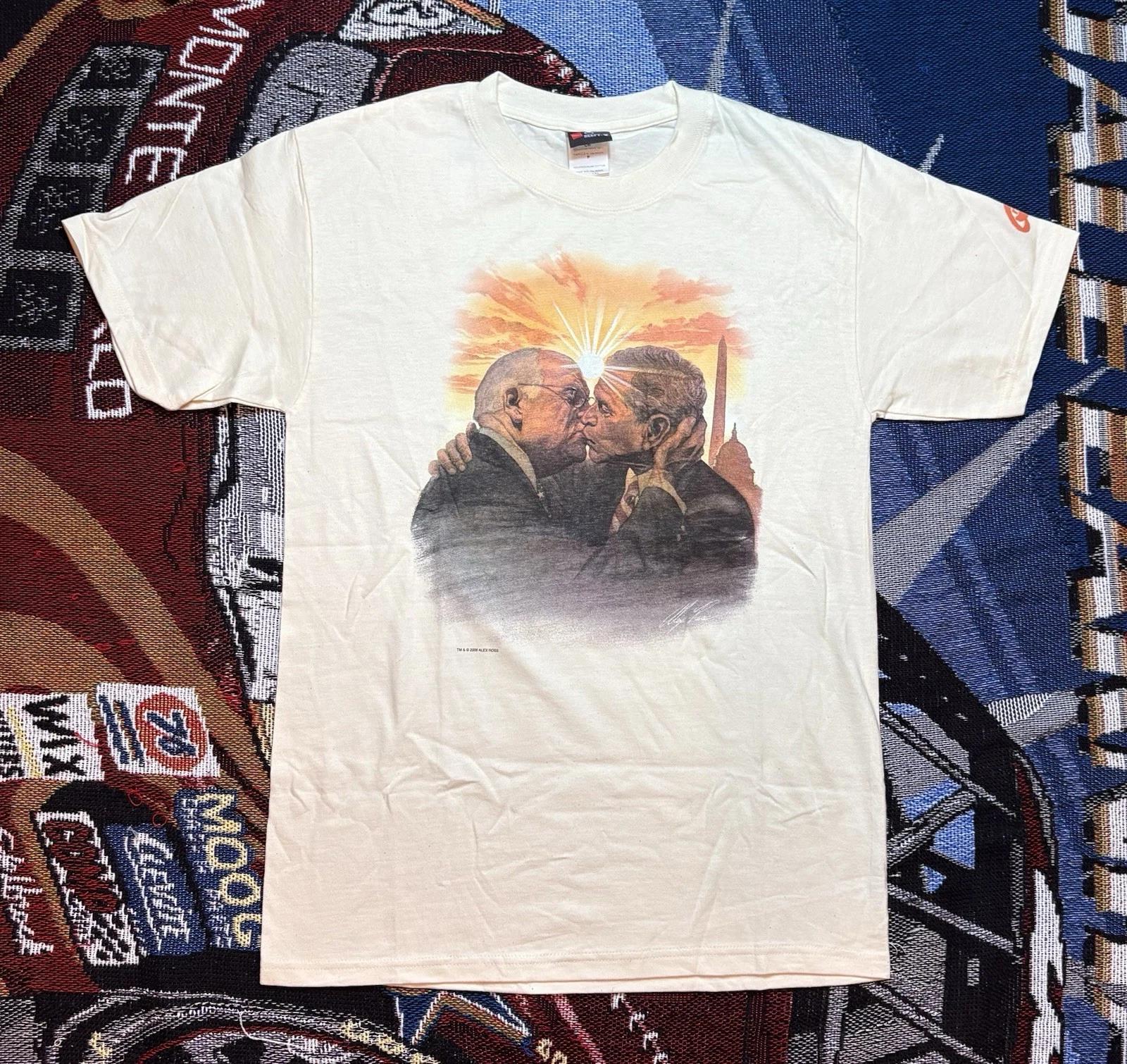 George Bush Dick Cheney Shirt Kissing 2006 Alex Ross Small Hanes 18x27 M