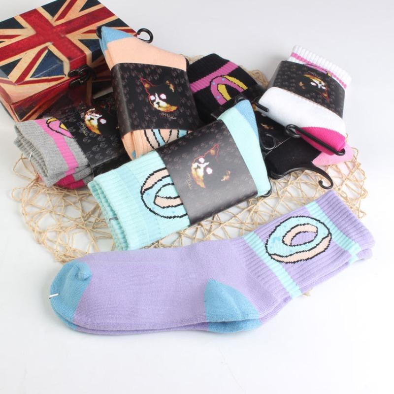 

Ladies Spring and Summer Skateboard Cotton Thickened Towel Bottom Donut Mid Calf Socks 1 pair чорний
