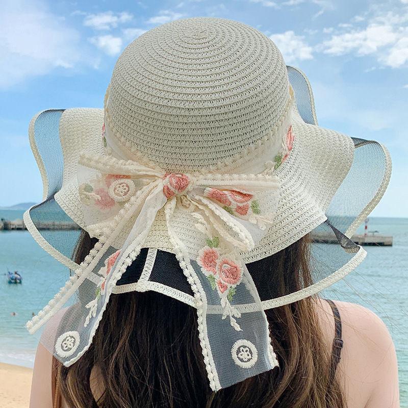 Flower Themed Sun Hat For Women With Large Brim Summer Beach Vacation Fashion Accessory