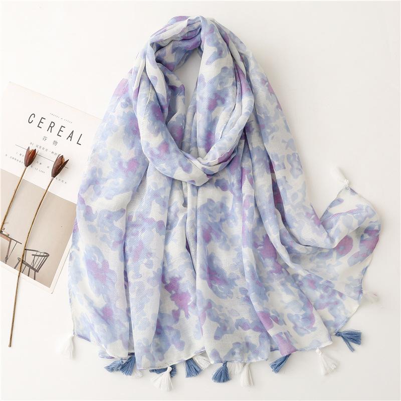 Spain Brand Lovely Lotus Floral Tassel Viscose Shawl Scarf Lady Print Soft Wrap Snood Bufandas Muslim Hijab Sjaal 180*90Cm
